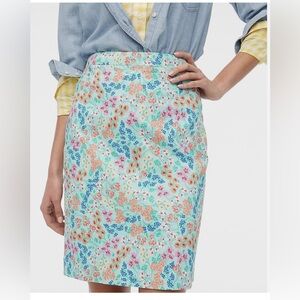 J CREW Floral pencil skirt NWT Size 4
